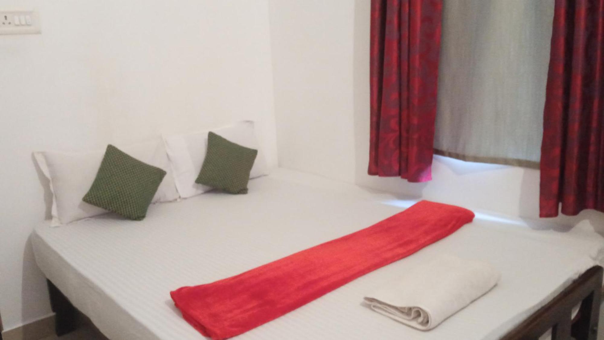 Dion Homestay Kochi ภายนอก รูปภาพ